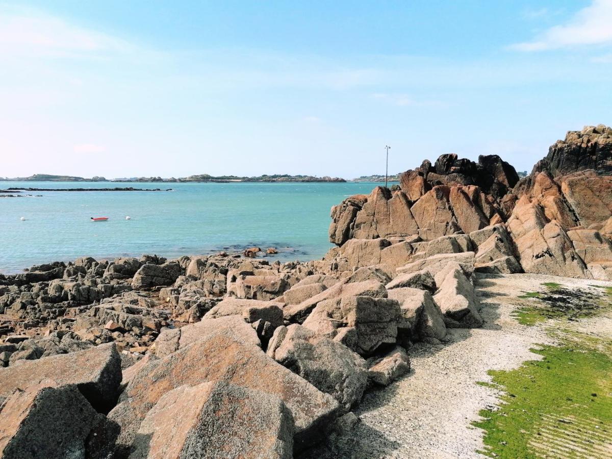 Le Ti'Nid - Gite De Charme - Vue Mer Langueux Exterior photo